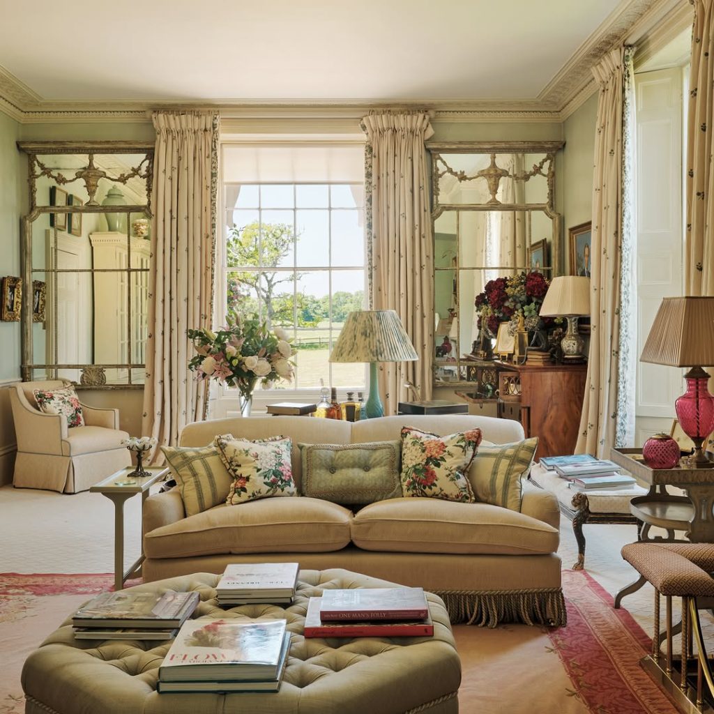 Elegant traditional living room with neutral furniture and vintage decor