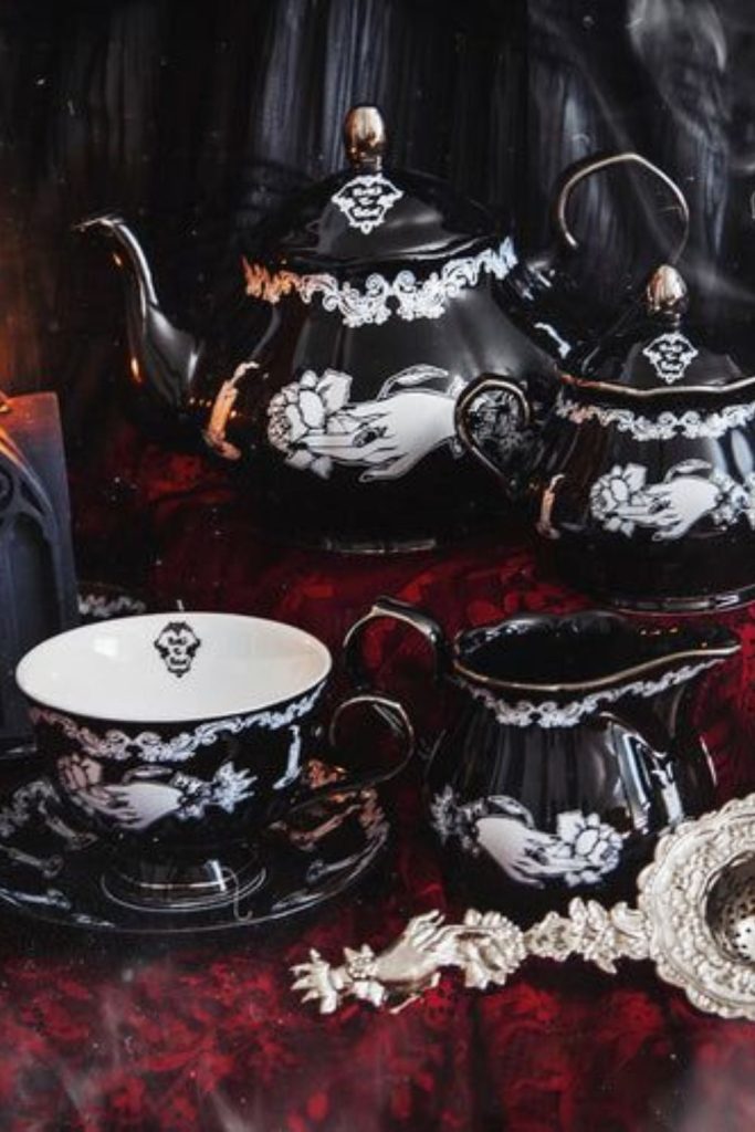 Phantom tea set with ghostly steam.