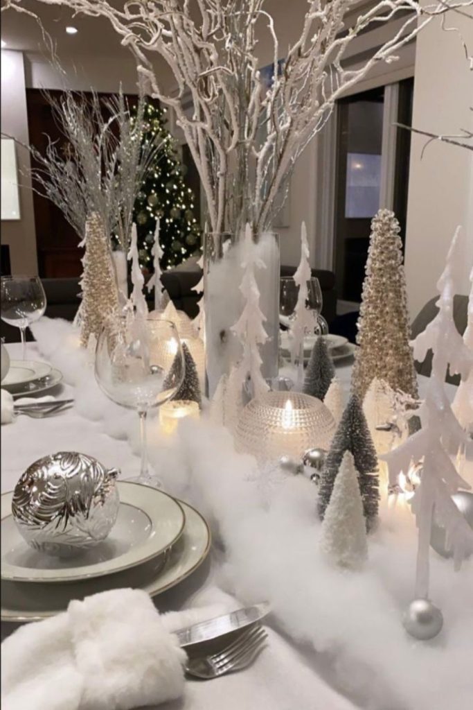 Snowy felt glitter table runner.
