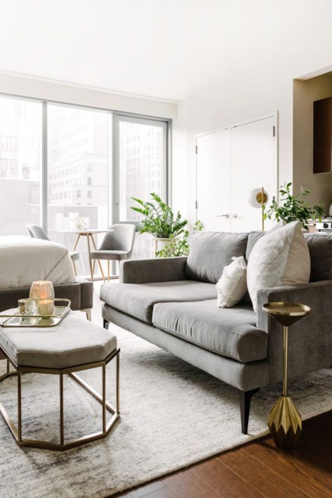 Glass reflections bright compact lounge