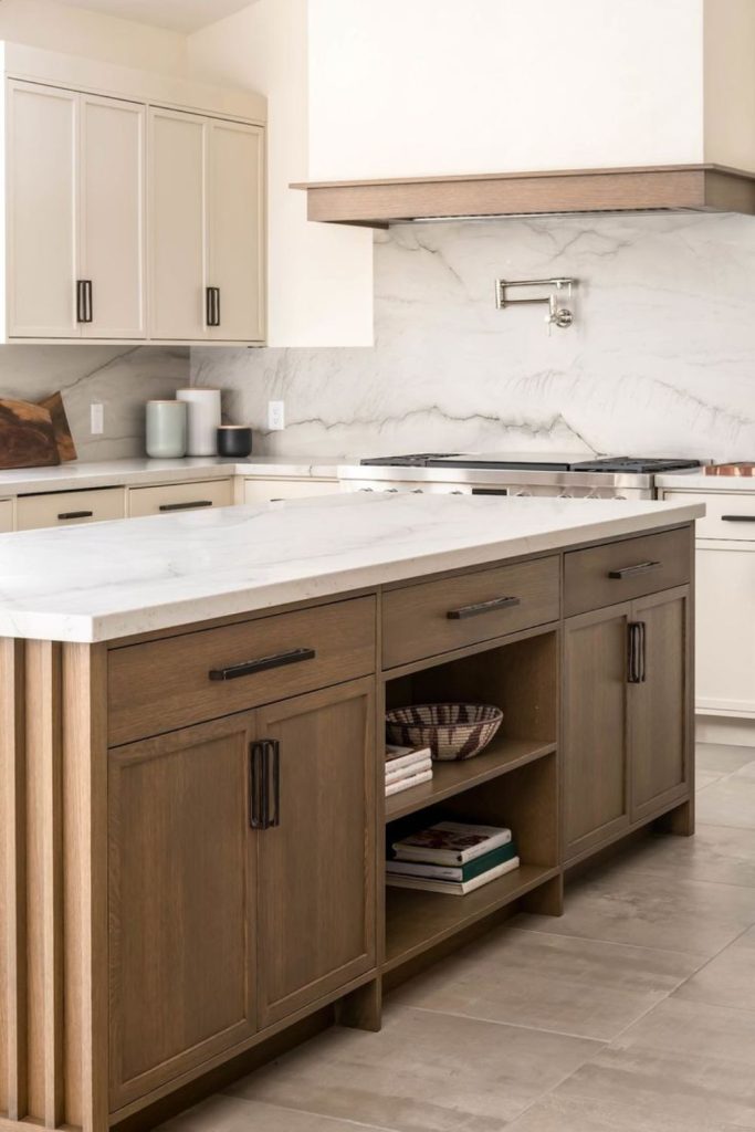 Quarryline mist kitchen with stone textures