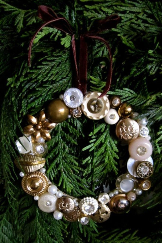 Colorful button wreaths with rustic charm