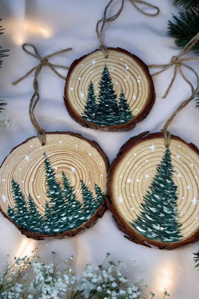 Pine noble carved wooden decor