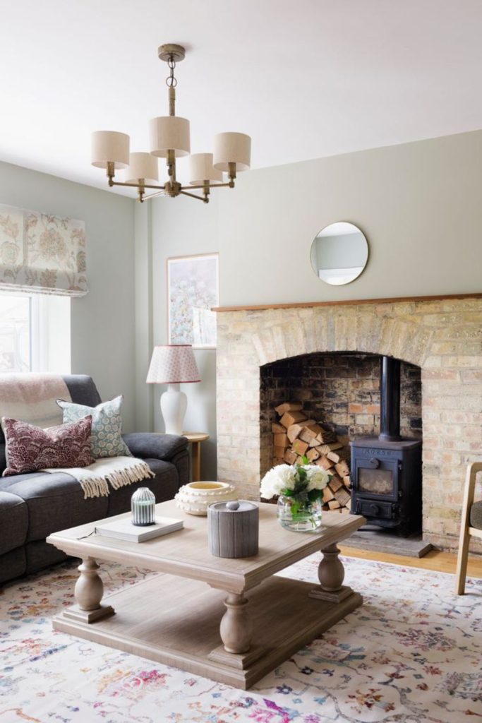 Fieldstone cottage cozy living room