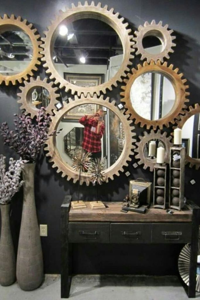 Circular lenses mounted producing optical visual effects