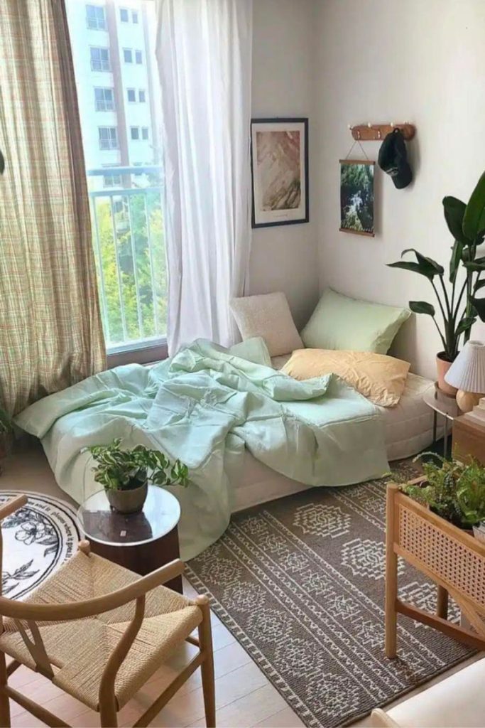 Floating bed, layered rugs, playful cushions