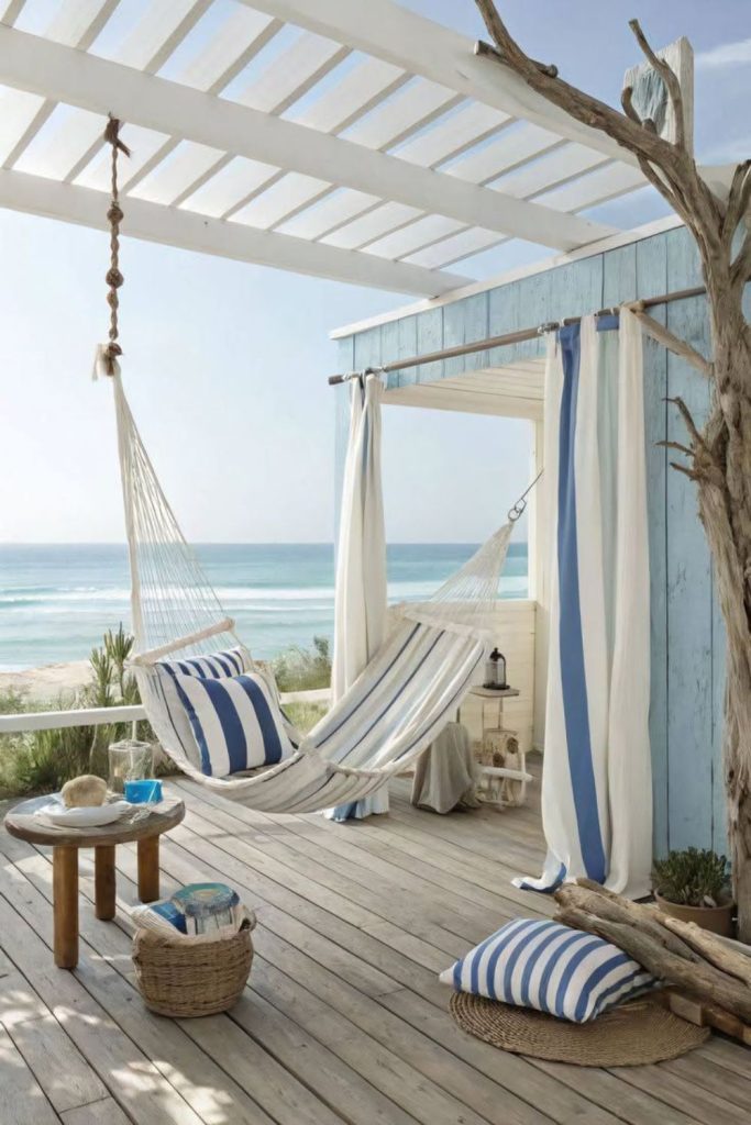 Hammock horizon deck with ocean breeze