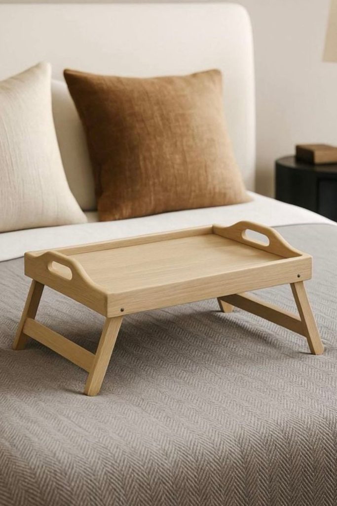 Foldable wooden tray table for serving