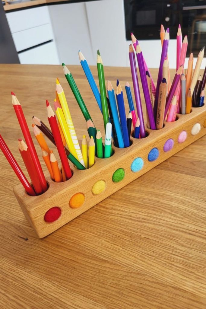 Wooden crayon organizer block
