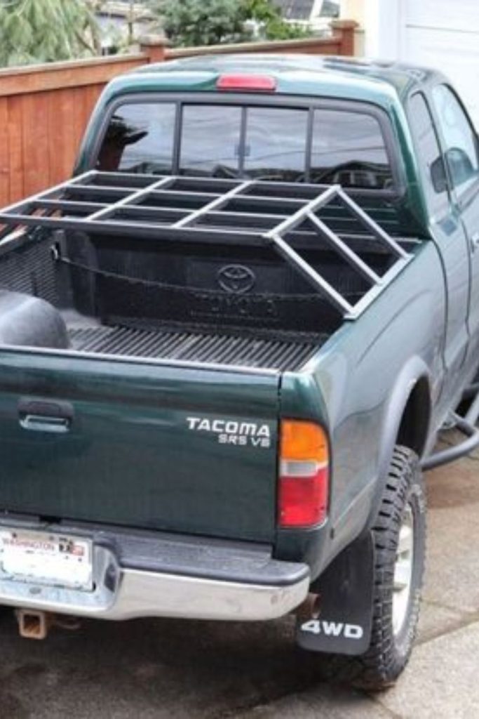 Steel pipe frame rack truck bed storage