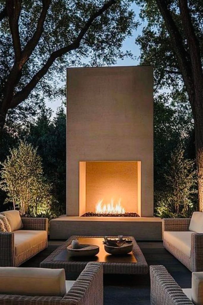 Reflective fire illusion backdrop design