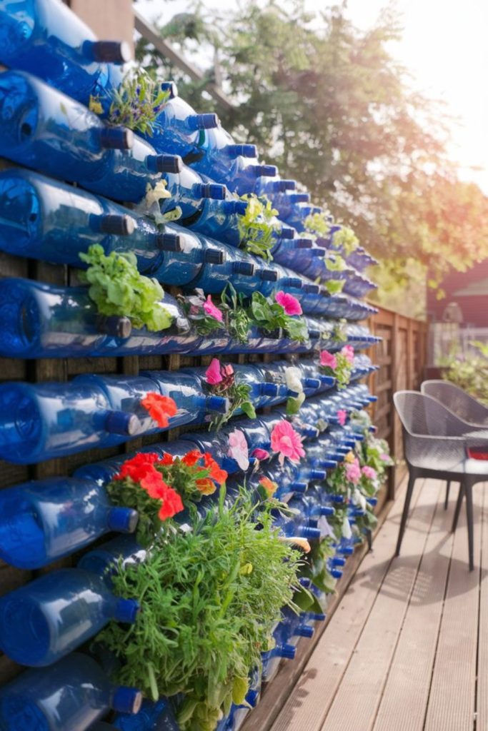 Plastic bottle recycled fence wall