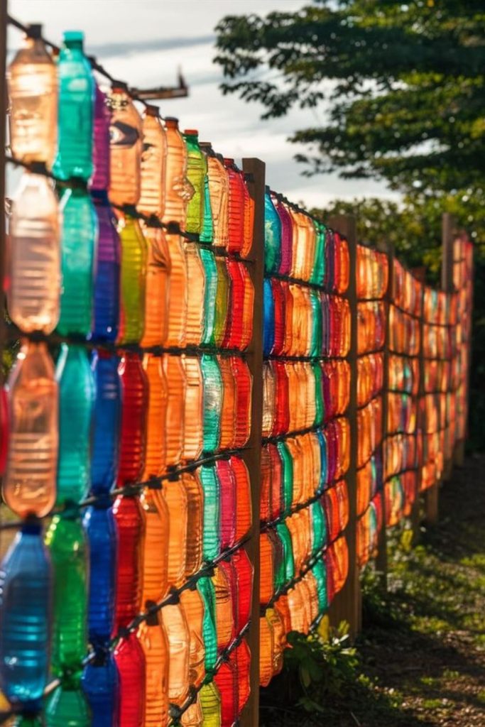 Plastic bottle eco friendly garden fence wall