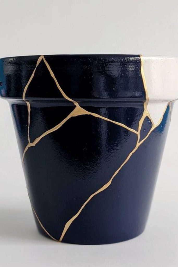 Earth crack texture painted planter pot