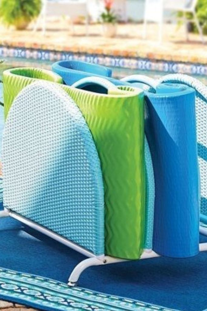 Foldable pool shade storage crate