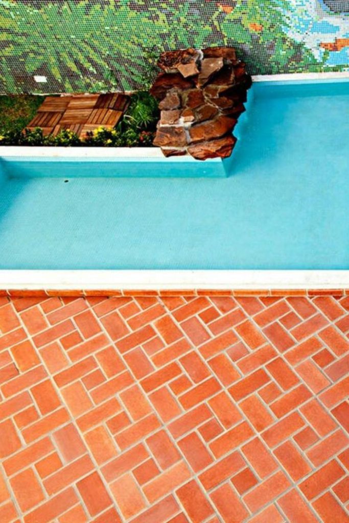 Recycled brick spiral pool deck layout