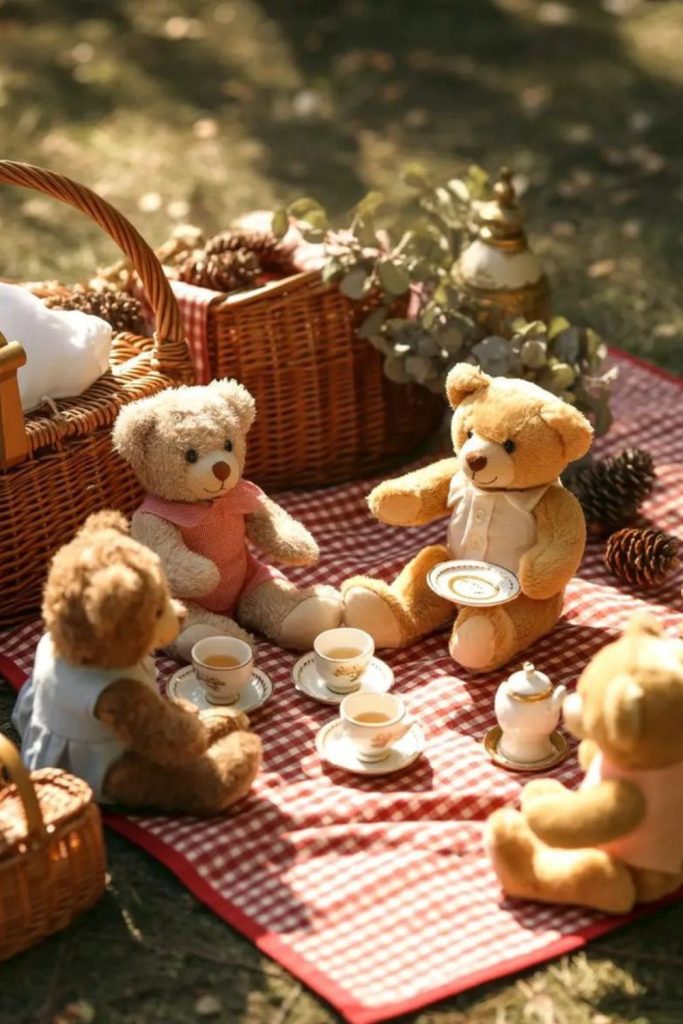 Cute teddy themed fall picnic style