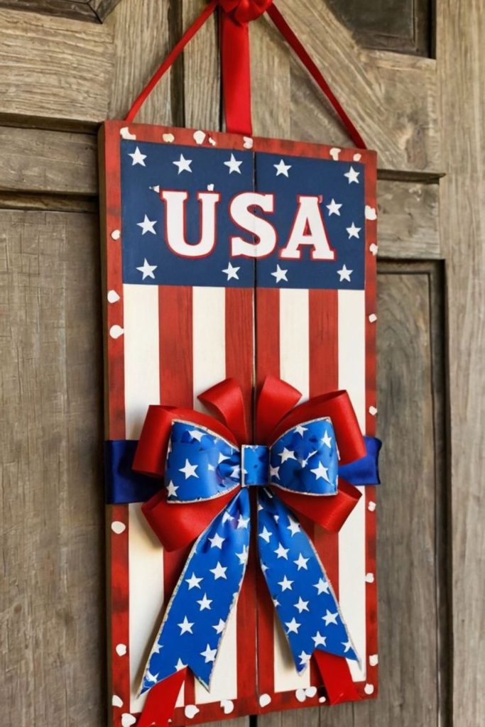Colonial style patriotic welcome plaque.