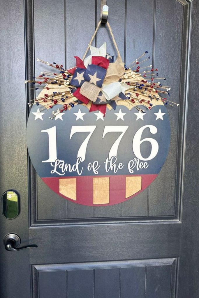 Flowing freedom banner patriotic door hanger.