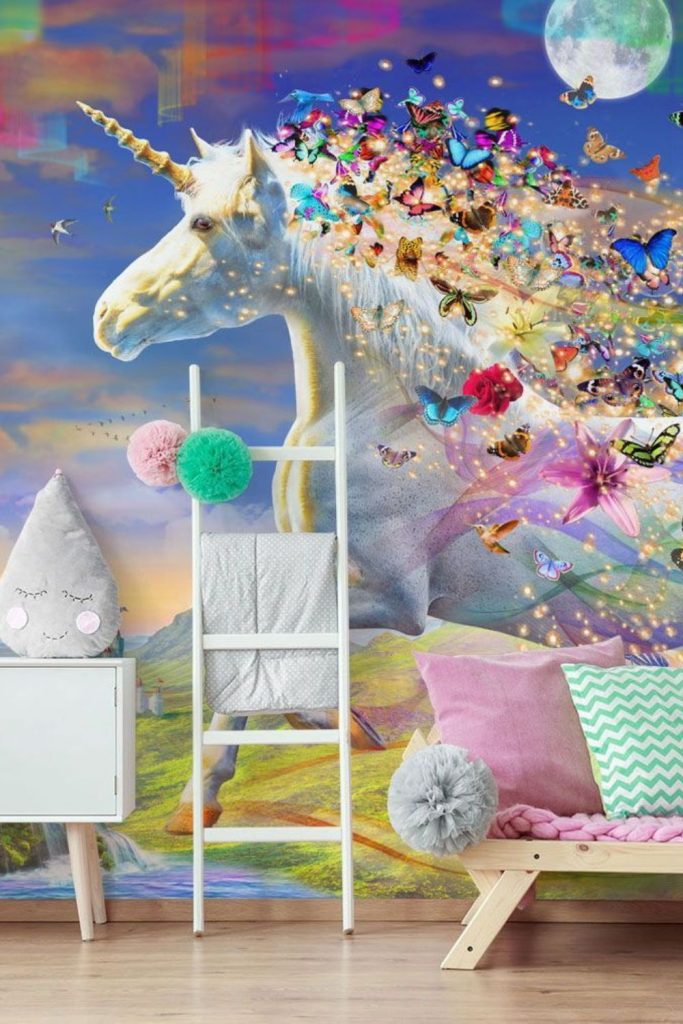 Unicorn crest magical decorative wall piece.