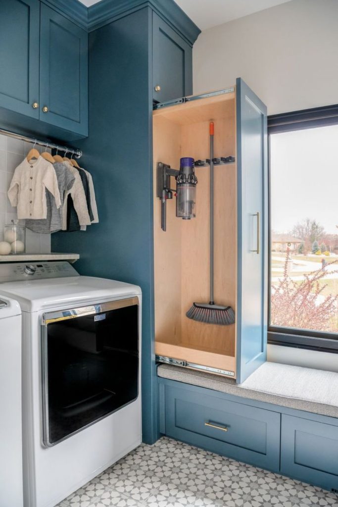 Classic Shaker laundry room cabinets.