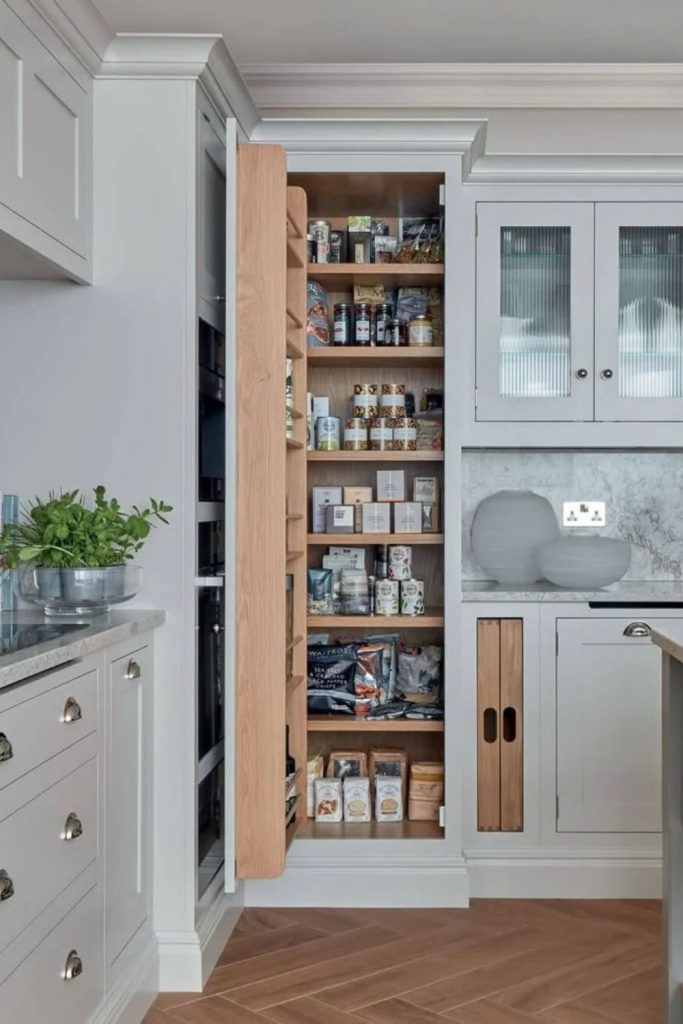 Slim utility larder maximizing narrow spaces.