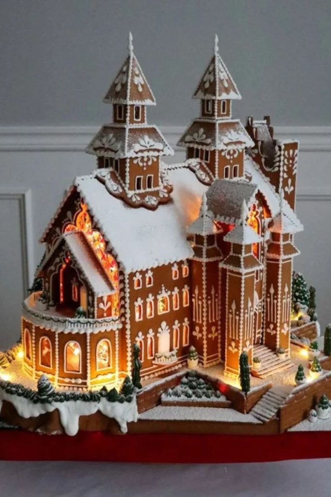 Luxurious Golden Gingerbread Palace Design